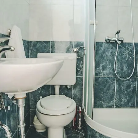 Marko * マカルスカ